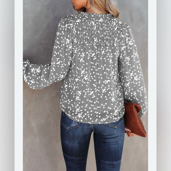 5 for $25! DOKOTOO Casual V Neck Alicia Floral Print Smocked Chiffon Blouse - Picture 2 of 14